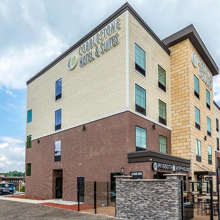 Cobblestone Hotel & Suites Hartford Екстериор снимка